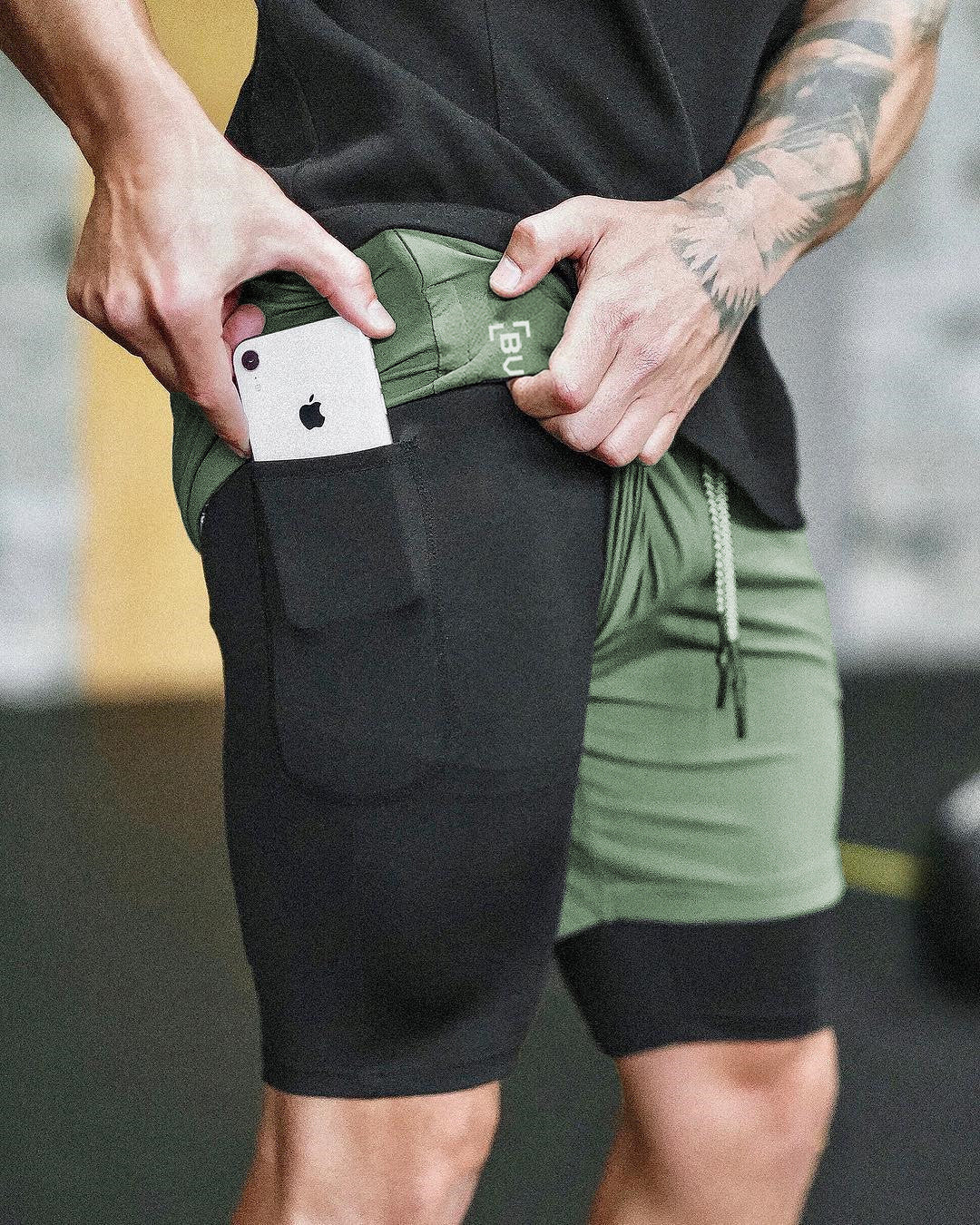 Men’s Pocket Compression Shorts